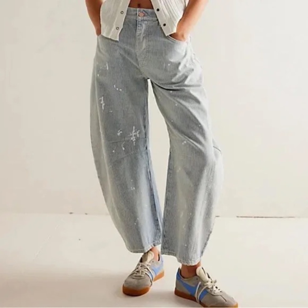 Free People We The Free Stripe Paint Splatter Barrel Jeans /  size 28